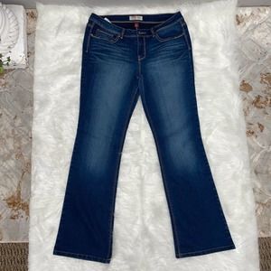 L.e.i. Ashley lowrise slim bootcut jeans size 13